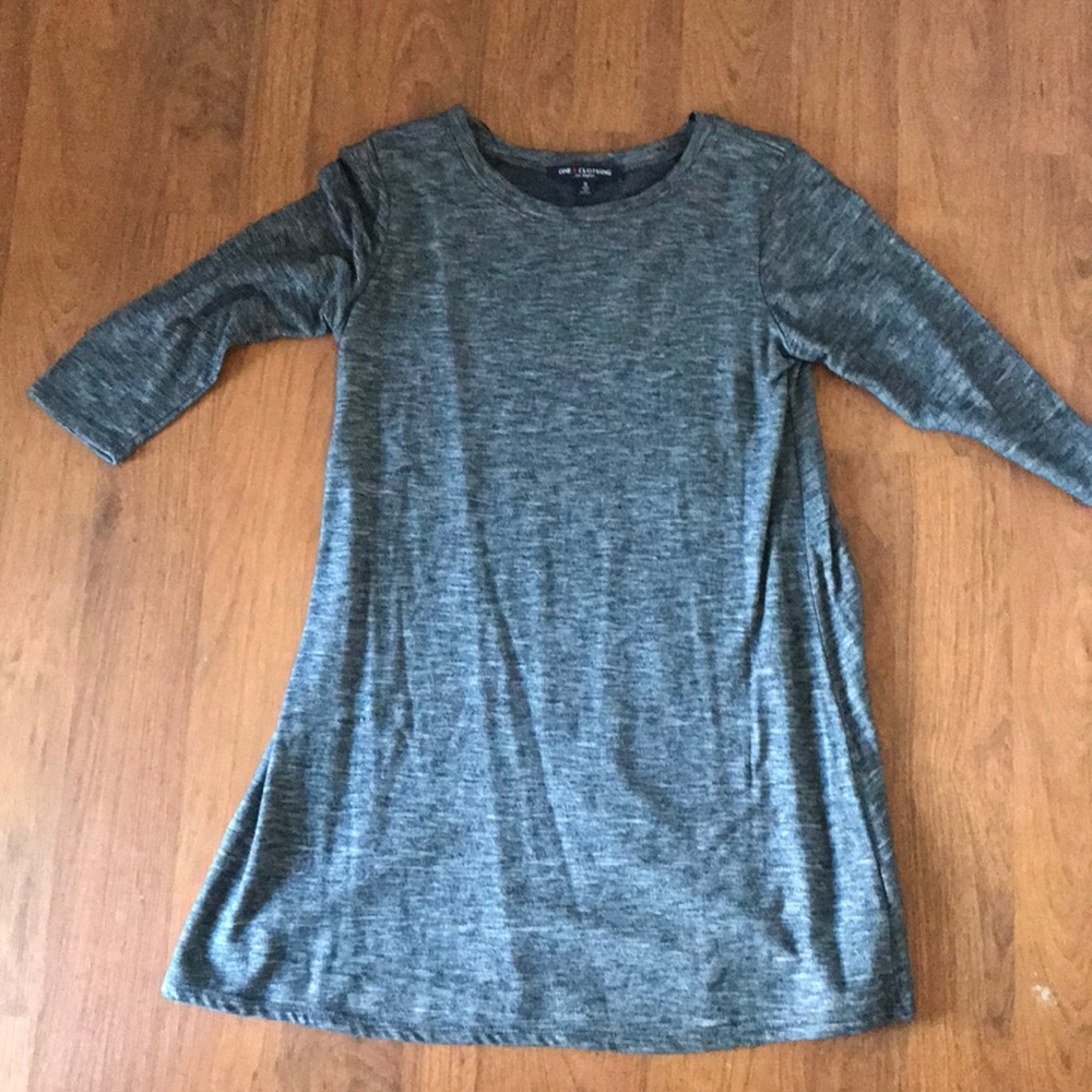 One clothing size small gray tunic shirt